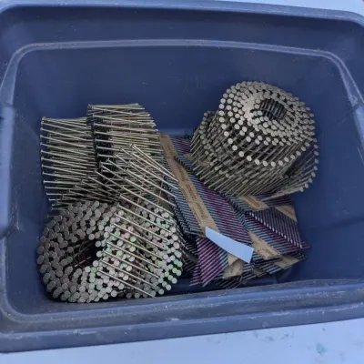 Assorted Framing & Coil Nails with Paslode ProStrip Nails in Tote