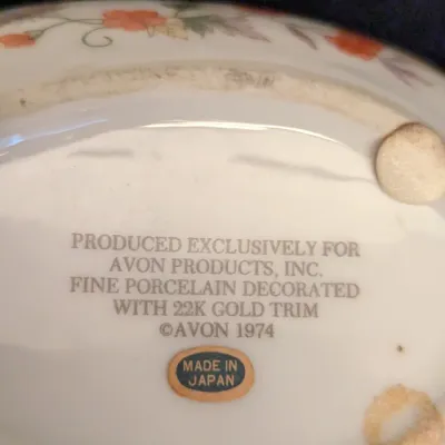 Vintage 1974 Avon Porcelain Butterfly Egg Trinket Box