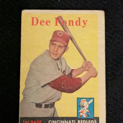 1958 Topps Dee Fondy #157 Cincinnati Redlegs Baseball Card