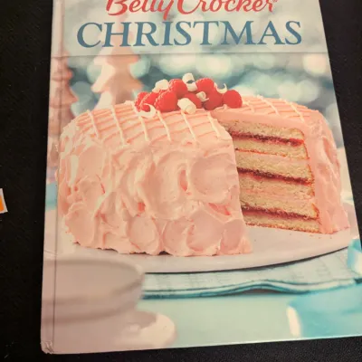 Betty Crocker Christmas Cookbook