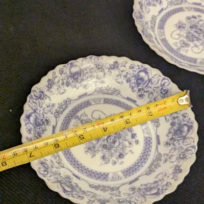 Set of 4 Vintage Blue and White Floral Ceramic Bowls