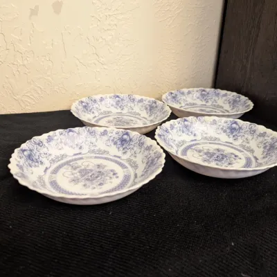 Set of 4 Vintage Blue and White Floral Ceramic Bowls
