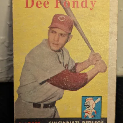 1958 Topps Dee Fondy #157 Cincinnati Redlegs Baseball Card