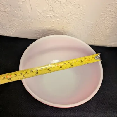 Vintage Pyrex Red Mixing Bowl #402 - 1.5 Quart