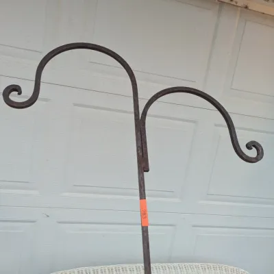 Double Shepherd's Hook Garden Stake