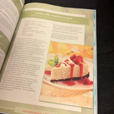Betty Crocker Christmas Cookbook