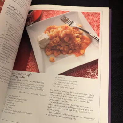Taste of Home Christmas 2011 Cookbook