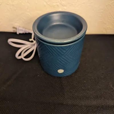 Ceramic Electric Wax Warmer - Textured Blue