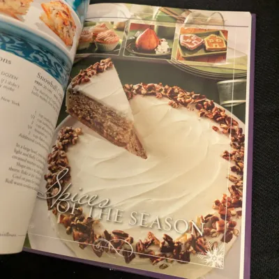 Taste of Home Christmas 2011 Cookbook