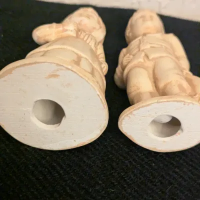 Vintage Pilgrim Boy and Girl Ceramic Figurines - Set of 2