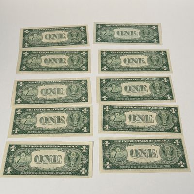 LOT 22: One Dollar U.S. Silver Certificate Bills (10) 1935