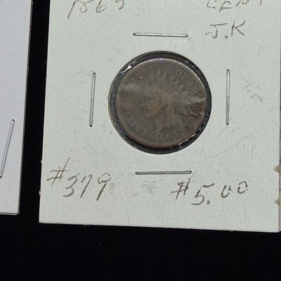 LOT 71: Mixed Lot of US Coins - Pennies and Nickels