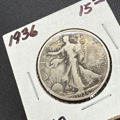 LOT 60: Collection of Walking Liberty Half Dollars - 90% Silver - Six U.S. Coins