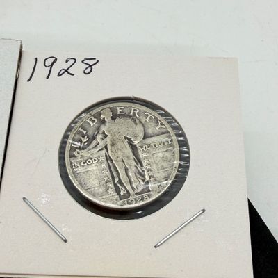 LOT 119:Five Standing Liberty 90% Silver US Quarters
