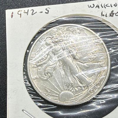 LOT 61: Collection of Walking Liberty Half Dollars - 90% Silver - Six U.S. Coins
