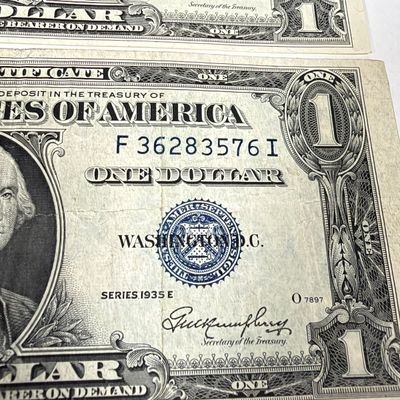 LOT 23: One Dollar U.S. Silver Certificate Bills (10) 1935
