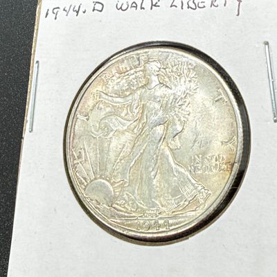 LOT 63: Collection of Walking Liberty Half Dollars - 90% Silver - Six U.S. Coins