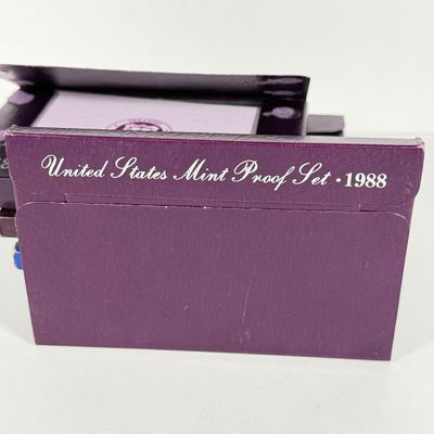 LOT 51: United States Mint Proof Sets - 1980s