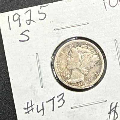 LOT 124: Collection of Mercury Dimes - 90% Silver - 12 U.S. Coins