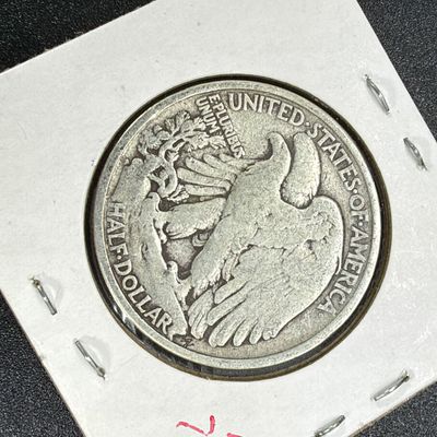LOT 59: Collection of Walking Liberty Half Dollars - 90% Silver - Six U.S. Coins