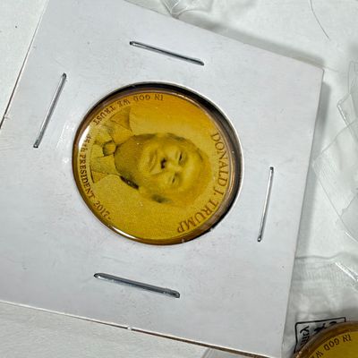 LOT 47: Littleton Colorized Presidential Dollars, Trump, Obama, Bush, Clinton