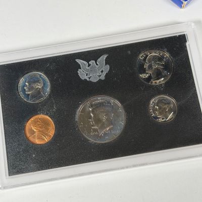 LOT 53: United States Mint Proof Sets - 1968-1971 - 40% Silver Half Dollars