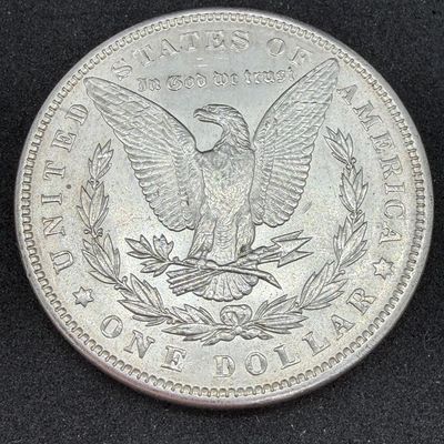 LOT 113: 1889 Morgan Silver Dollar Coin
