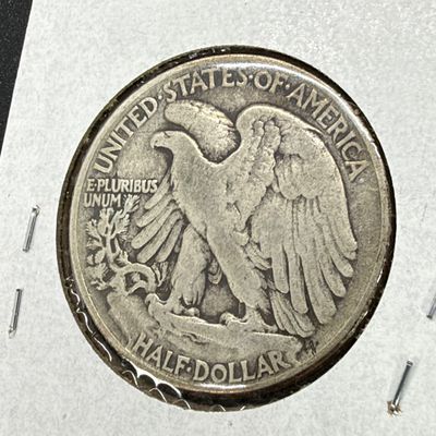 LOT 66: Collection of Walking Liberty Half Dollars - 90% Silver - Six U.S. Coins