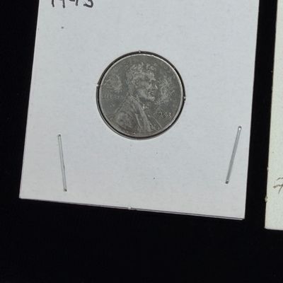 LOT 71: Mixed Lot of US Coins - Pennies and Nickels