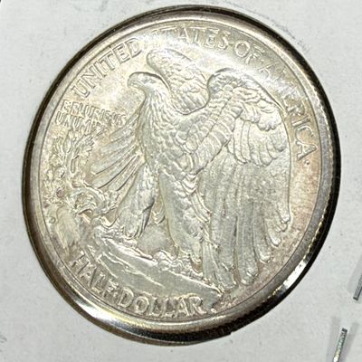 LOT 63: Collection of Walking Liberty Half Dollars - 90% Silver - Six U.S. Coins
