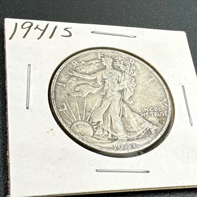 LOT 67: Collection of Walking Liberty Half Dollars - 90% Silver - Six U.S. Coins
