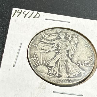 LOT 67: Collection of Walking Liberty Half Dollars - 90% Silver - Six U.S. Coins