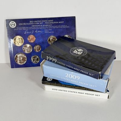 LOT 54: Various United States Mint Proof / Uncirculated Sets - 1999, 2009, 2019, 2022