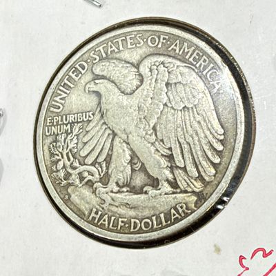 LOT 65: Collection of Walking Liberty Half Dollars - 90% Silver - Six U.S. Coins