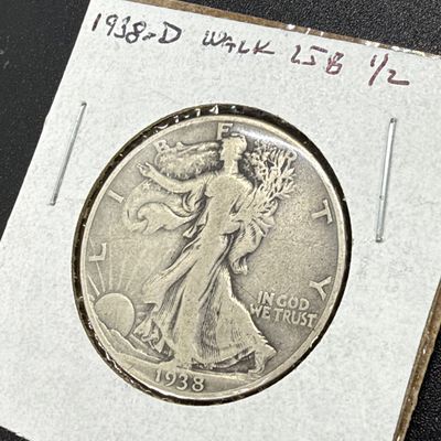 LOT 66: Collection of Walking Liberty Half Dollars - 90% Silver - Six U.S. Coins
