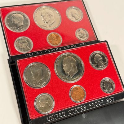 LOT 52: United States Mint Proof Sets - 1970s - Condition of Cases Varies
