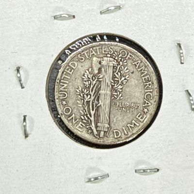 LOT 124: Collection of Mercury Dimes - 90% Silver - 12 U.S. Coins