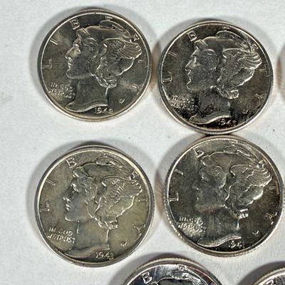 LOT 58: Mixed Lot of Vintage / Antique U.S. Coins - Mostly Silver