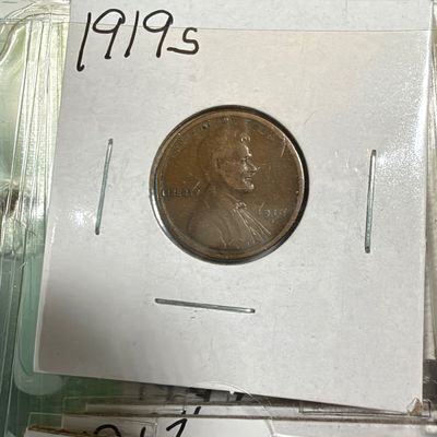 LOT 6: Big Collection of Lincoln Head Wheat Pennies