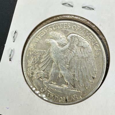 LOT62: Collection of Walking Liberty Half Dollars - 90% Silver - Six U.S. Coins