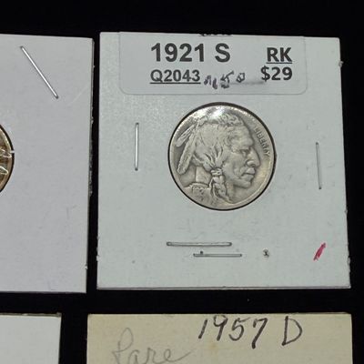 LOT 71: Mixed Lot of US Coins - Pennies and Nickels