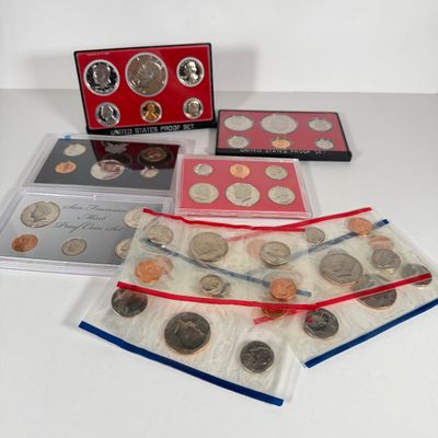 LOT 57: Various United States Mint Proof Coins - 1970s / 80s