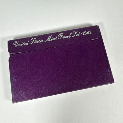 LOT 55: United States Mint Proof Sets - 1990s