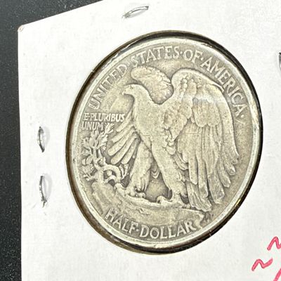 LOT 67: Collection of Walking Liberty Half Dollars - 90% Silver - Six U.S. Coins