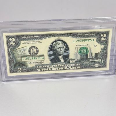 LOT 35: Collection of Ten Vintage $2 Bills with Aftermarket Art Depicting U.S. States in Cases - Wyoming, Oregon, Arizona and More