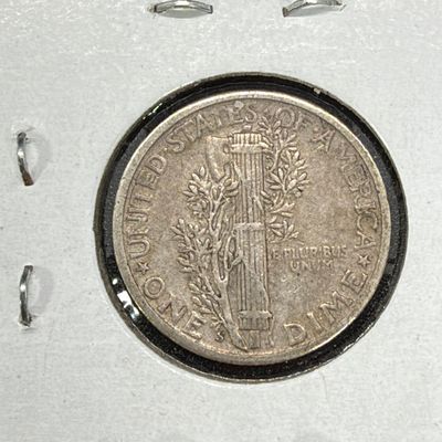 LOT 123: Collection of Mercury Dimes - 90% Silver - 12 U.S. Coins