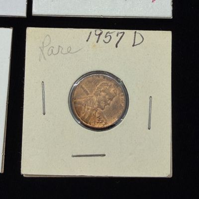 LOT 71: Mixed Lot of US Coins - Pennies and Nickels