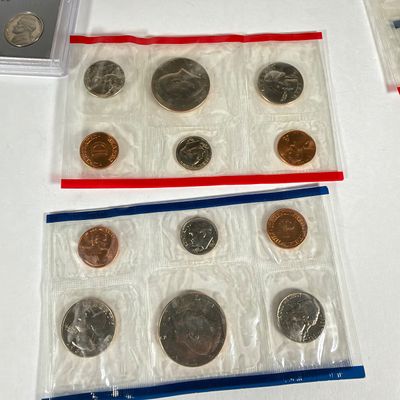 LOT 57: Various United States Mint Proof Coins - 1970s / 80s