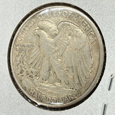LOT 66: Collection of Walking Liberty Half Dollars - 90% Silver - Six U.S. Coins