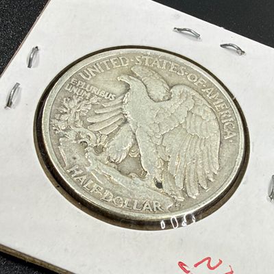 LOT 68: Collection of Walking Liberty Half Dollars - 90% Silver - Six U.S. Coins